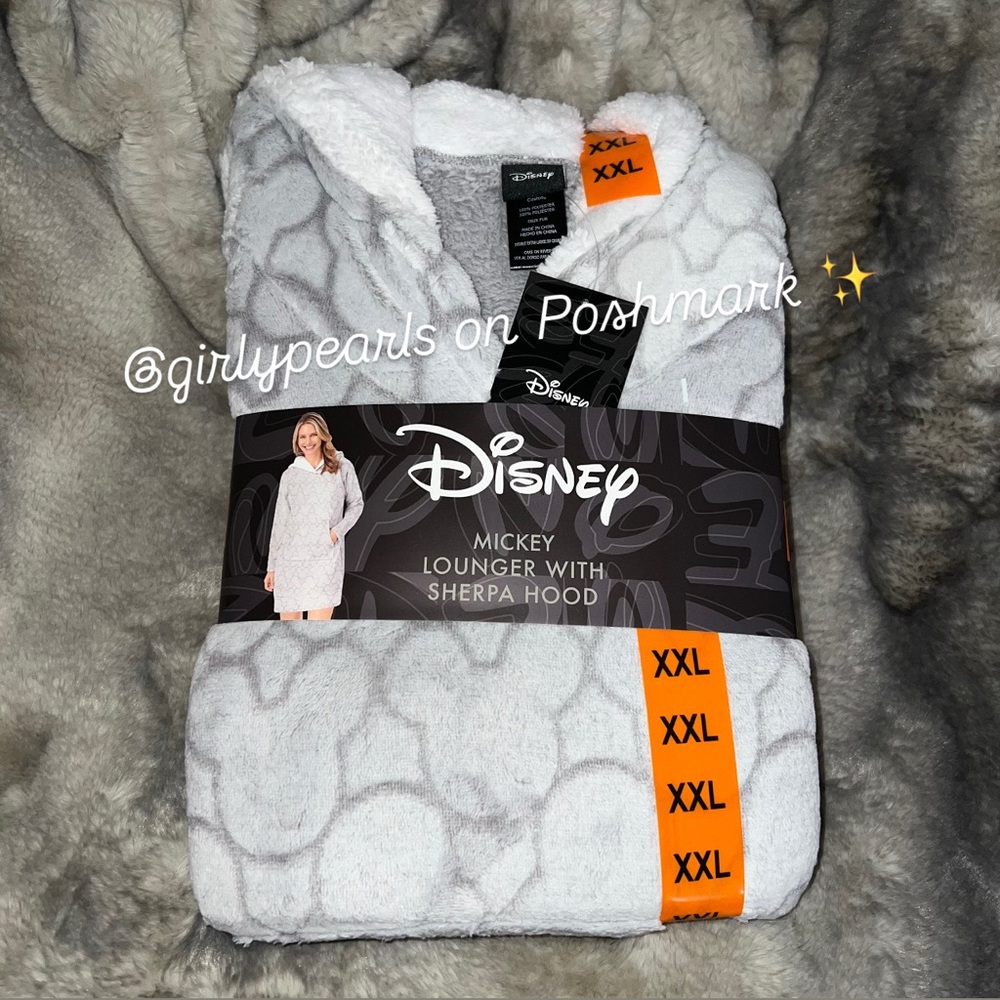 Disney Mickey Mouse Ladies’ lounger